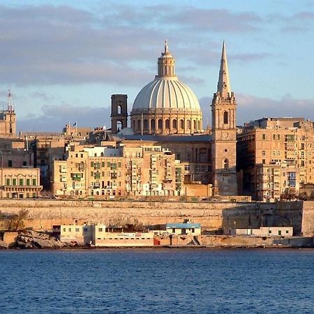 Luxe Apartment With Valletta And Harbour Views Слима Екстериор снимка