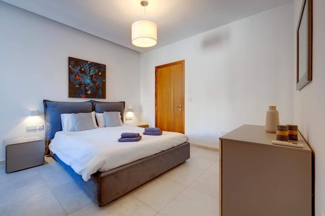Luxe Apartment With Valletta And Harbour Views Слима Екстериор снимка