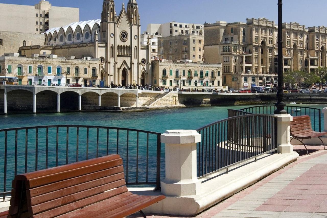 Luxe Apartment With Valletta And Harbour Views Слима Екстериор снимка