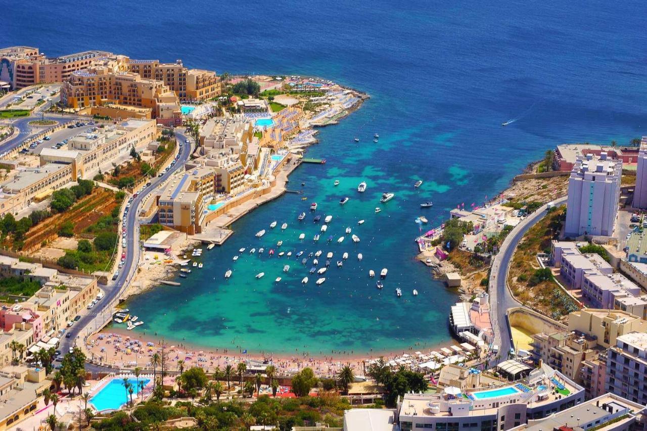 Luxe Apartment With Valletta And Harbour Views Слима Екстериор снимка